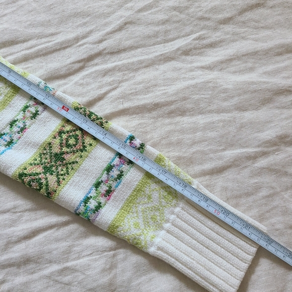 Vintage Women's Colorful Alpine Nordic Turtleneck Knit Sweater - Picture 11 of 12